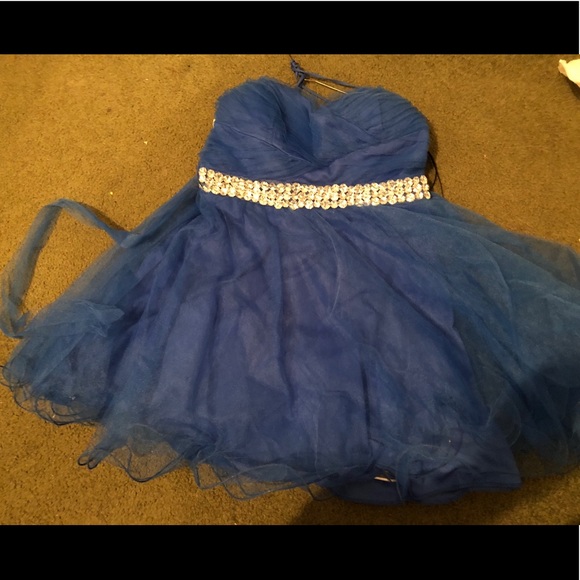 Blue dress w/ rhinestone across the front - Picture 1 of 2